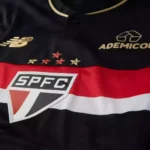 Camisa São Paulo III 25/26 - Torcedor New Balance Masculina - Preta - Imagem 4