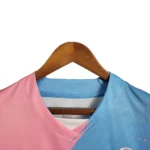 Camisa Palmeiras Edição Comemorativa - Torcedor Puma Masculina - Rosa e azul com detalhes em branco - Imagem 7
